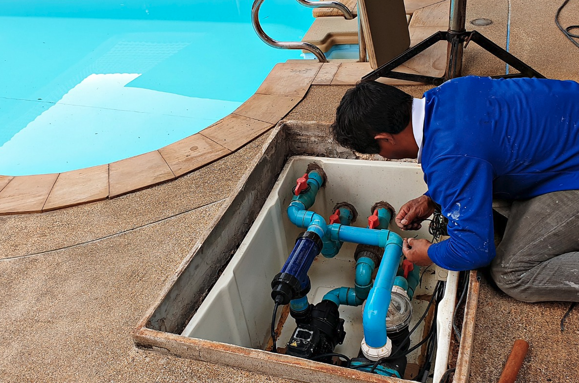 Maintaining pool filtration system